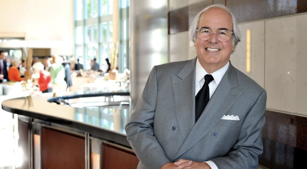 Frank Abagnale, dagli assegni falsi alla lotta a scambiare e truffe informatiche
