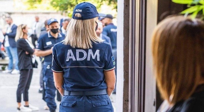 Adm, controlli in mille locali, 150 apparecchi sequestrati
