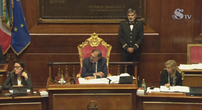 La Manovra è legge: soglia a contante a 5mila euro dal 2023