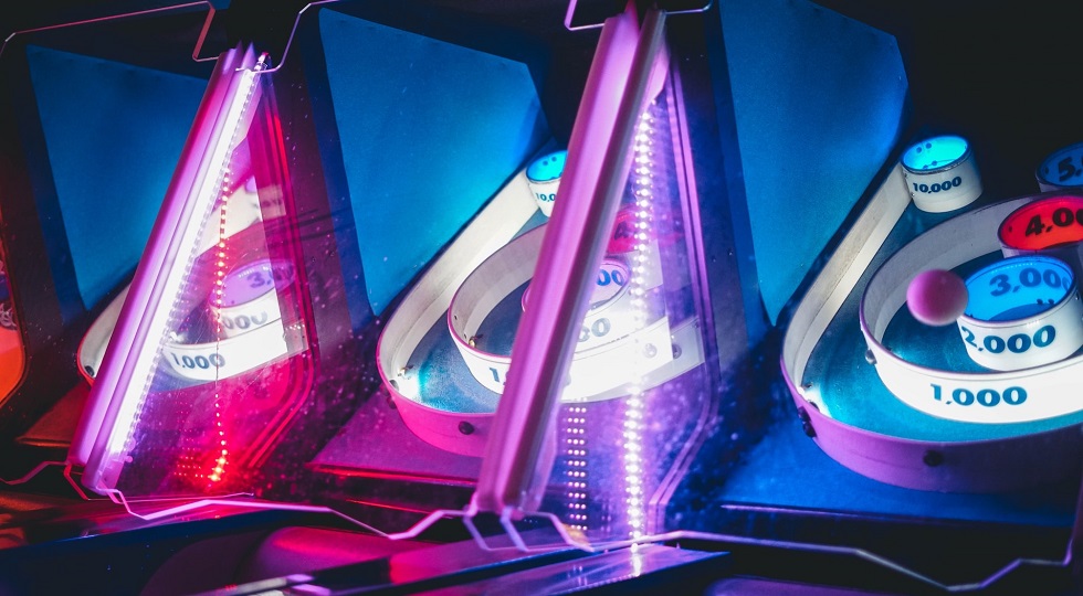 Amusement in cerca d’autore