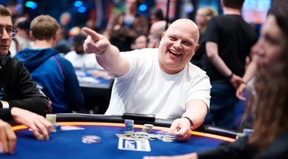 Ept Monte Carlo: Andreas Goeller domina il Main Event Day2