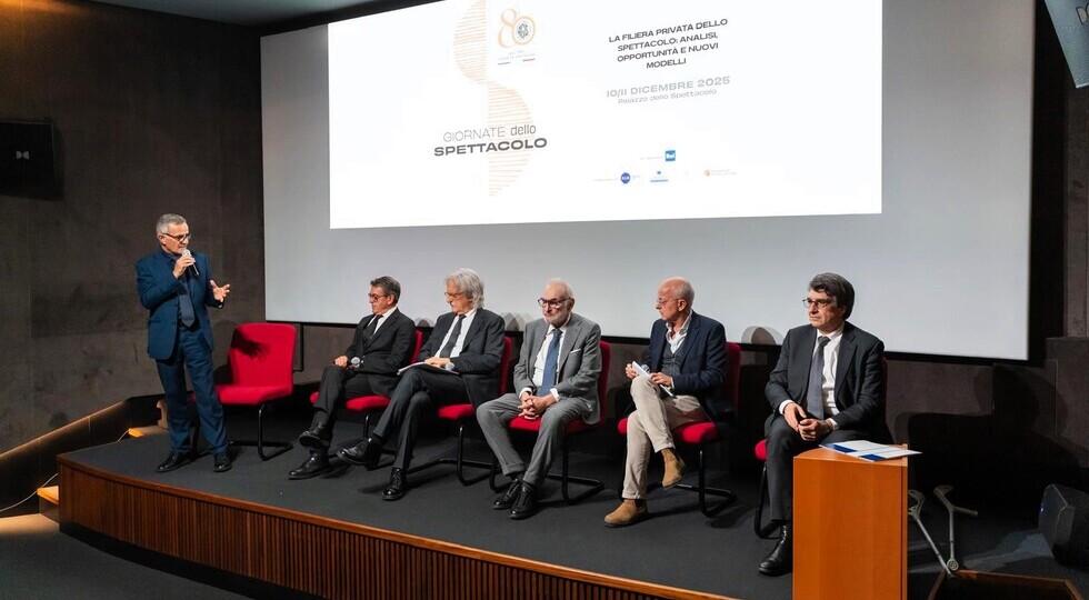 Parchi divertimento, teatri e concerti: nasce il maxi polo dello spettacolo