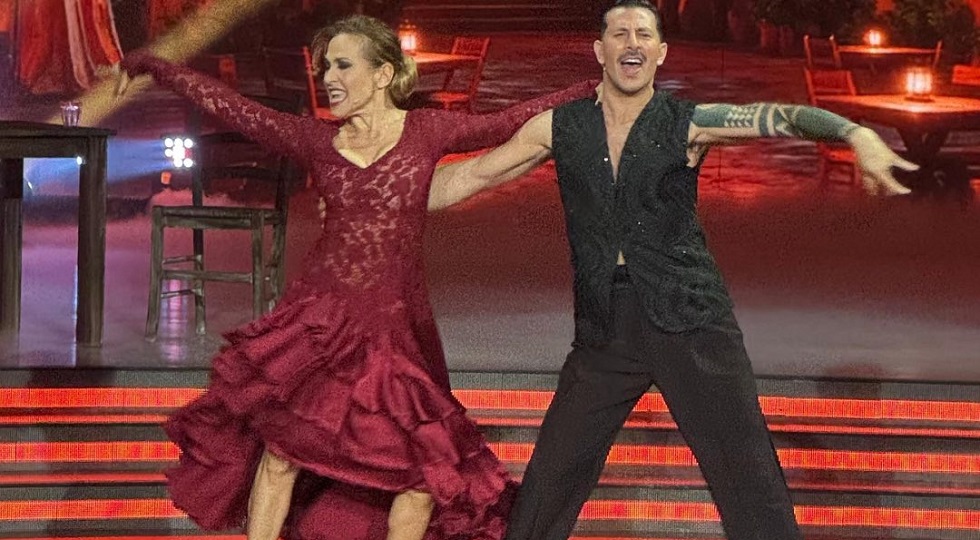 Ballando con le Stelle, D’Urso e Delogu guidano la corsa alla vittoria