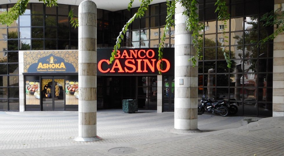 Bratislava: da domani via i casinò dal centro, il Banco diventa (solo) poker room