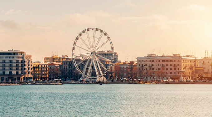 Tribunale di Bari: ‘Corretto avere Pc ad uso della clientela in un Pvr’