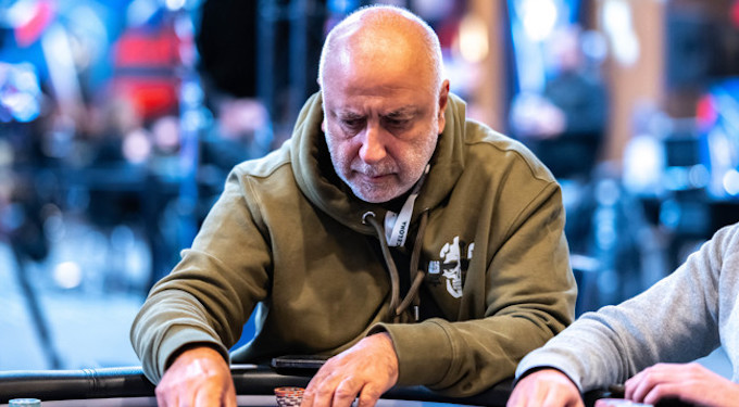 Ept Barcellona: Philippe Barouk, come chiudere Royal flush e scala colore e non qualificarsi al Day2