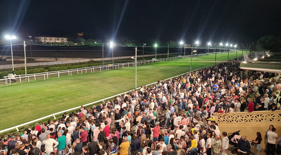 Caprilli, il sindaco Salvetti: ‘Completata la restituzione dell’ippodromo ai livornesi’