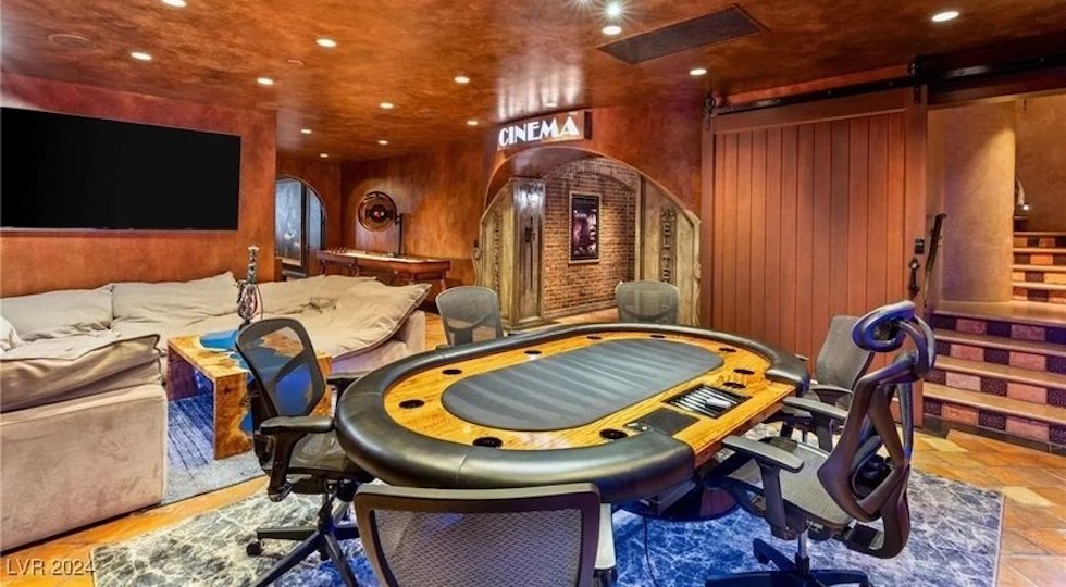 Saldi a casa di Dan Bilzerian: ecco la mega villa ‘scontata’ di 5 milioni $