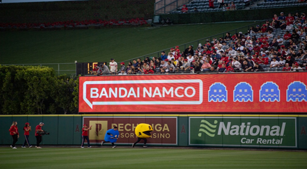 Una super sala giochi per un super stadio: da Bandai Namco