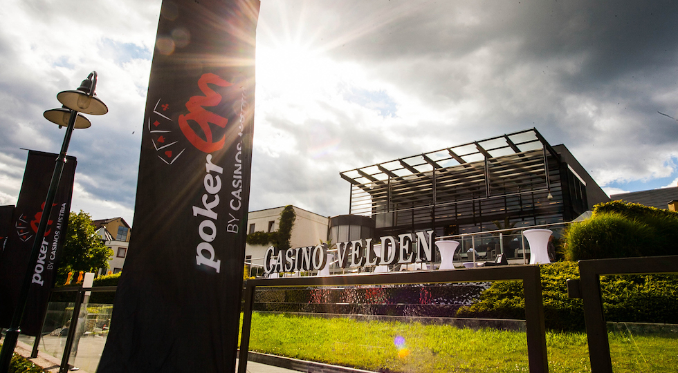 Nicola Angelini vola nel main Poker Em a Velden: che full contro gli Assi di Hartmann