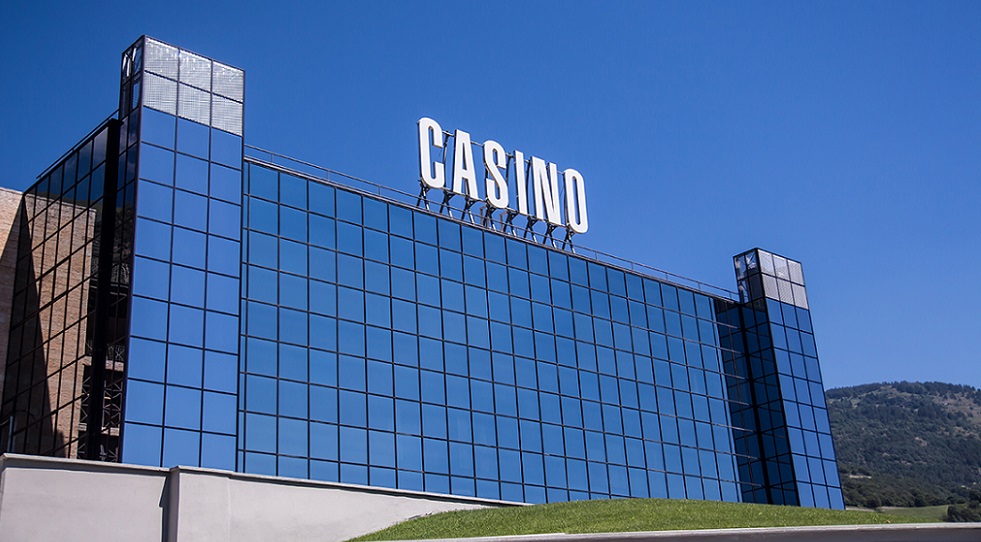Futura gestione Casinò St. Vincent: nessuna decisione prima di studio di Finaosta