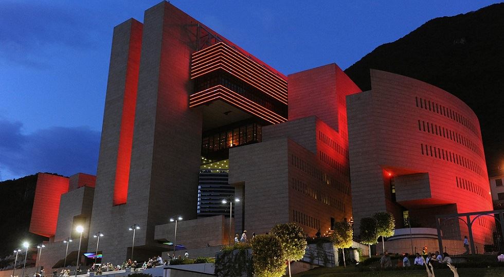 Manutenzione Casinò, Comune Campione impegna 12mila franchi per monitorare la trave reticolare