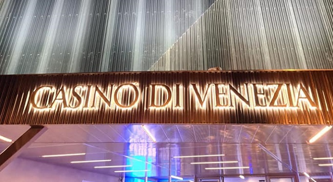 Venezia, cinese rapinato dopo la vincita al Casinò di Ca’ Noghera