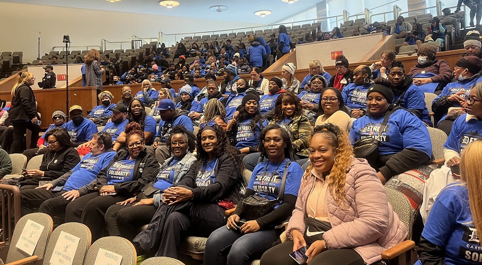 Detroit, il consiglio comunale a sostegno dei lavoratori dei casinò in sciopero