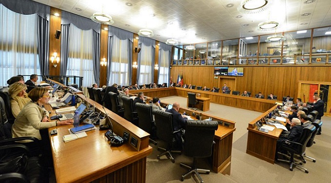 Consiglio Valle, Rv: ‘Dealer intermittenti al Casinò, chiarezza su contratti e interlocuzioni con Ooss’