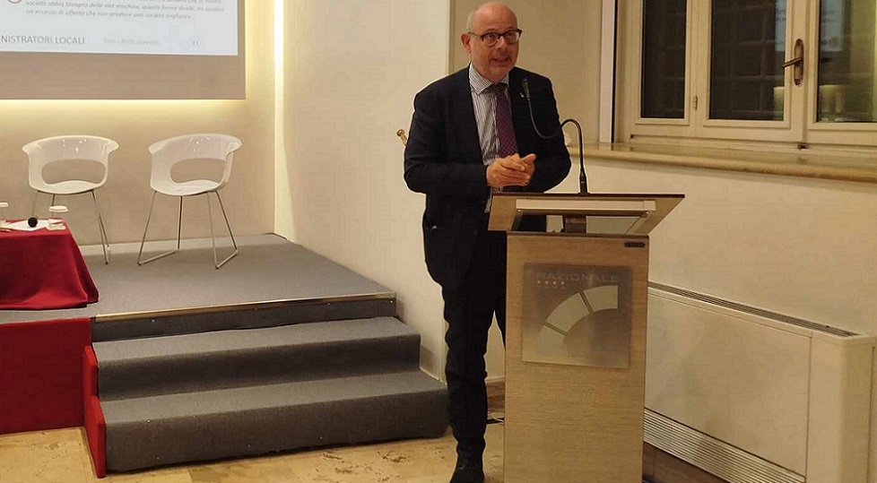 Giocare da grandi, de Bertoldi: ‘Tutelare gioco legale per sconfiggere mafia e ludopatia’