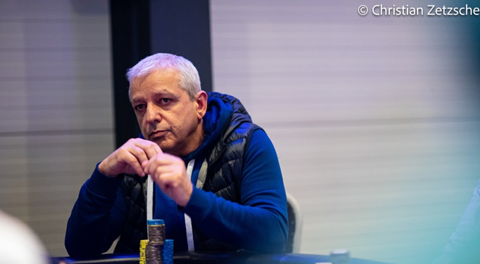 Main event Wsope: Kabrhel in vetta a fine Day 3, Di Giacomo e Hu lo inseguono
