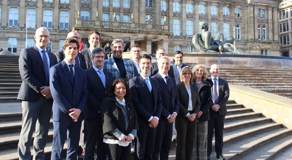 Furto identità nel gioco, regolatori a confronto in Uk: parola alla Spagna