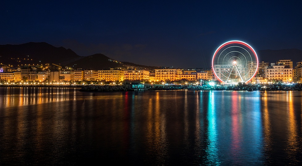 LeoVegas.News colora Salerno: 45 autobus interamente dipinti di arancione