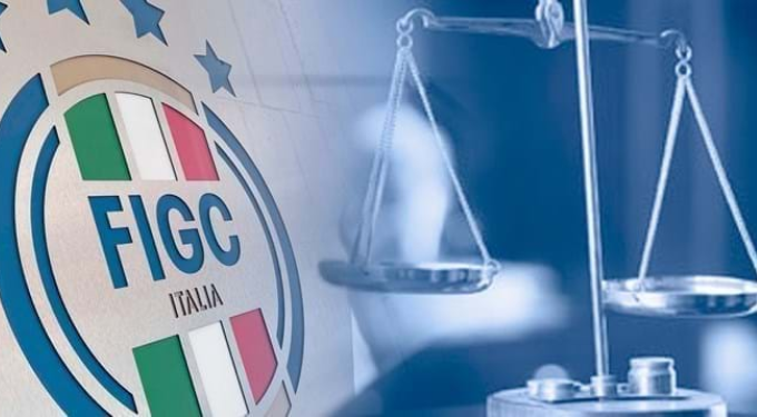 Calcio e scommesse: accolti (in parte) i reclami di Forte e Pastina