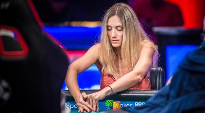 Gaëlle Baumann lascia il team pro Winamax dopo 12 anni, il saluto di Kanit