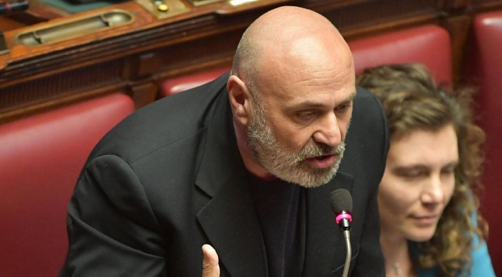 Camera, M5S a Abodi (ministro Sport): ‘Divieto pubblicità gioco sia reale’