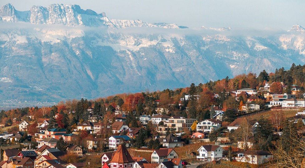 Liechtenstein: incassi 2024 casinò in crescita, timori per il 2025