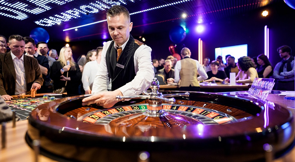 Paesi Bassi, Hidde van Veldhuizen incoronato miglior croupier