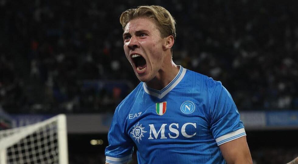 Napoli-Sassuolo, ultima chiamata scudetto: Conte obbligato a vincere