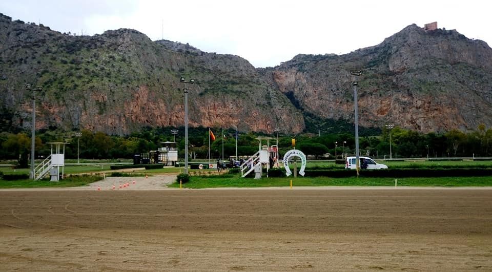 Ippodromo Palermo: sì ad eventi e concerti, ma ‘le corse ippiche restano prioritarie’