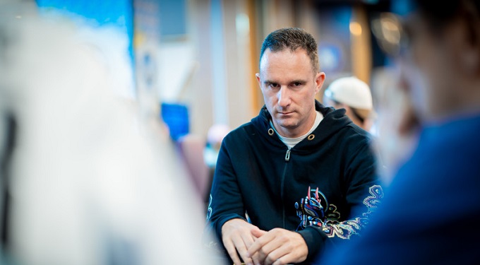 Notte degli Assi: al Day 4 c’è ancora Isaia, Kovari passa il turno ma è corto