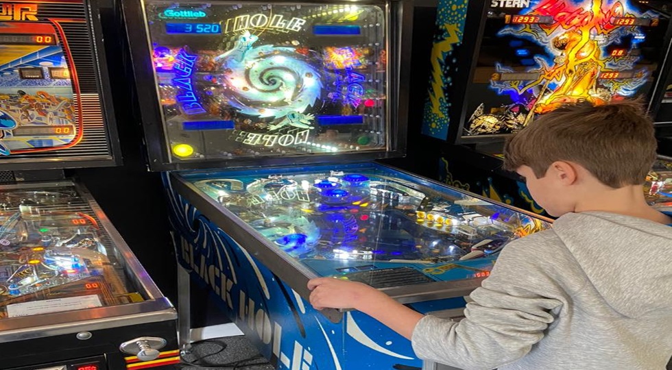 Jackpot Pinball Arcade: il flipper protagonista, tra drink e console
