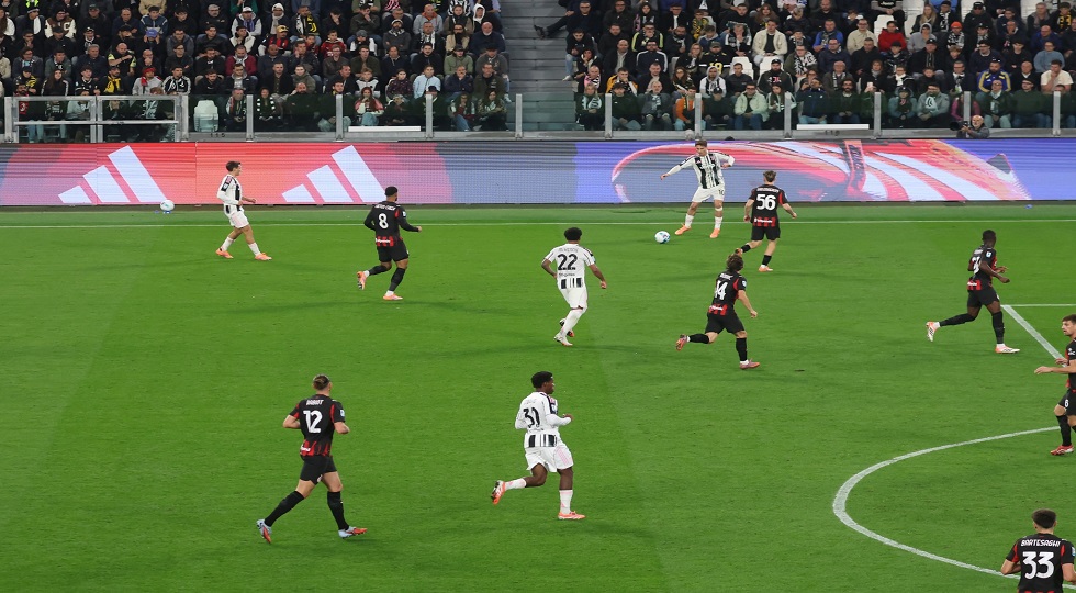 Assoutenti: ‘Pubblicità al gioco durante Juve-Milan, Agcom intervenga’