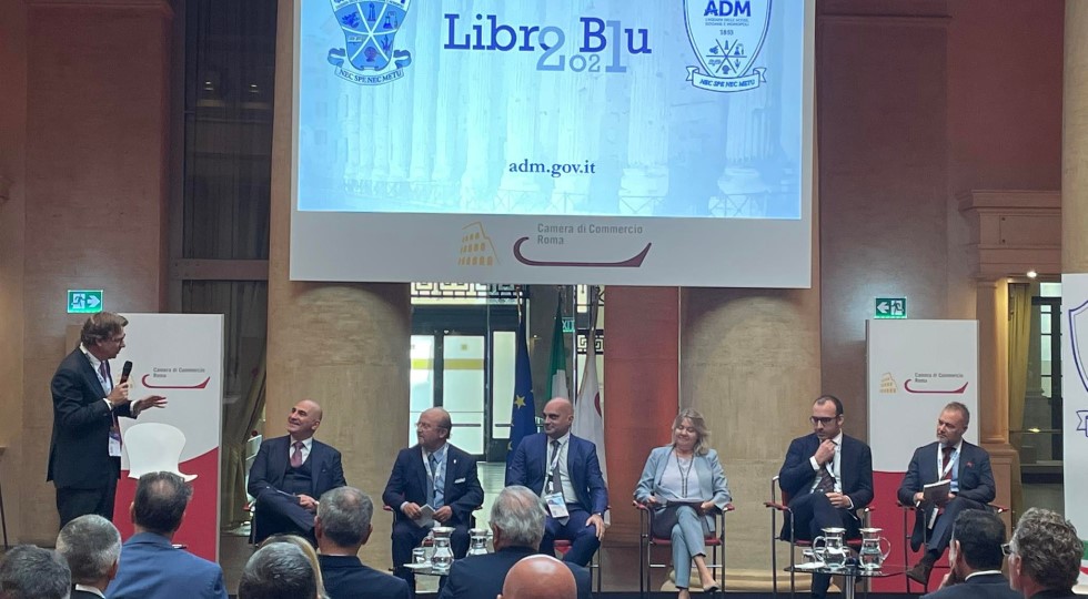 Libro Blu 2021: Agenzia fondamentale nel contrasto a contrabbando di tabacchi e gioco illegale