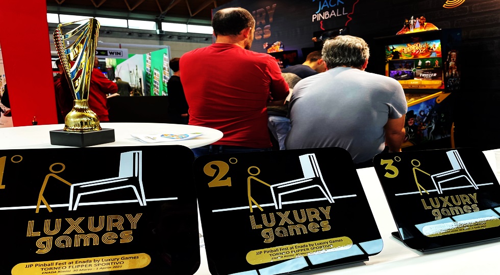 A Enada torna lo spettacolo del flipper sportivo con il torneo di Luxury Games