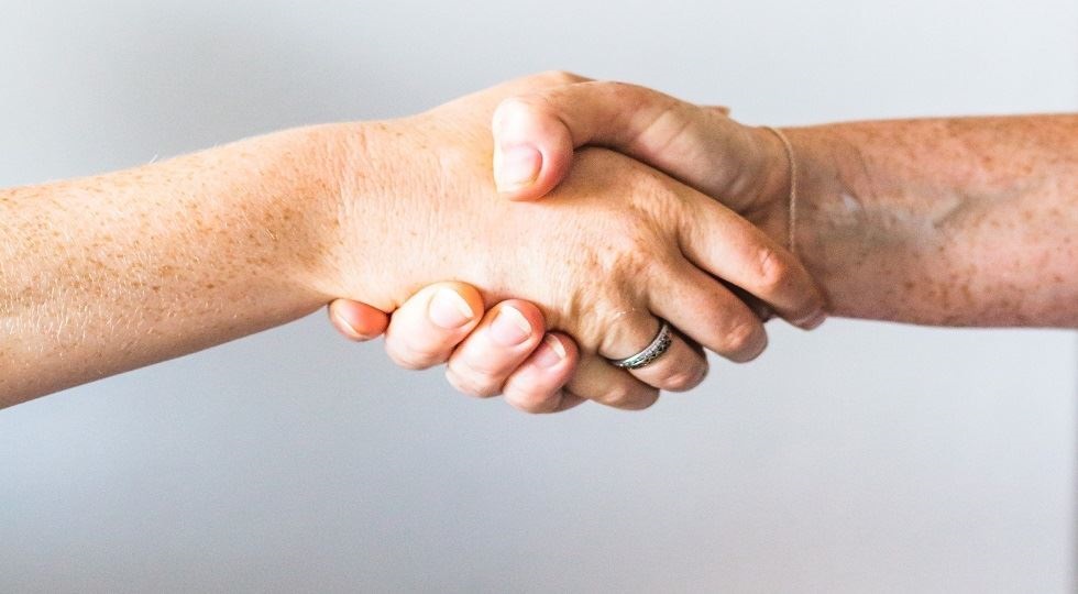 Nuovo Consiglio Vallée: consultazioni al via, Union valdotaine incontra i possibili alleati