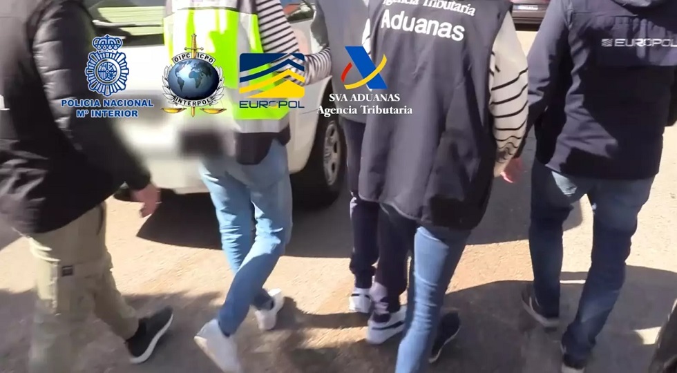 Match fixing e scommesse sospette, 23 arresti in Spagna e Romania: calcio nel mirino