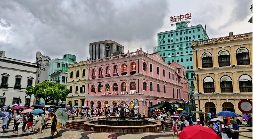 Meno gioco e più intrattenimento, anche Sjm sposa la causa del governo di Macao