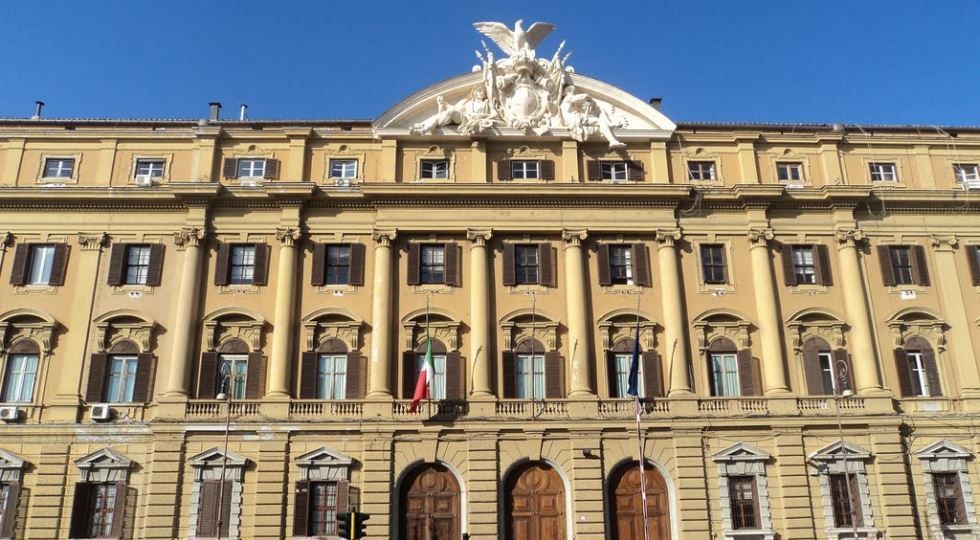 Imu, Decreto Mef: ‘Comuni possono applicare aliquote differenziate anche a esercizi con giochi’