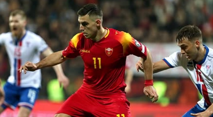 Calciomercato, la Roma a caccia di un nuovo numero 9