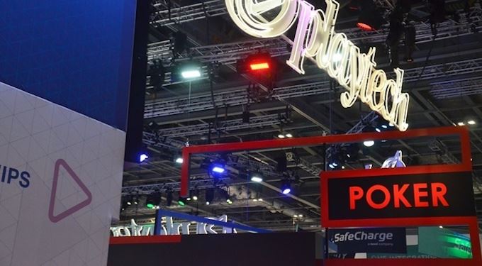 Explosive Sunday iPoker, 149 players al Day2 con hotrr5 al comando