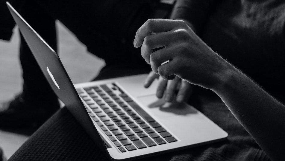 Francia: mazzata sul poker online, +7,5% di tasse in Finanziaria