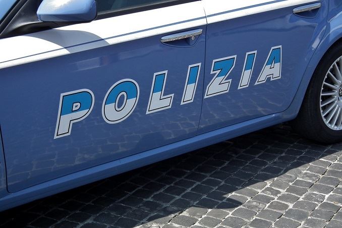 Crotone: sanzioni amministrative per i titolari di due attività
