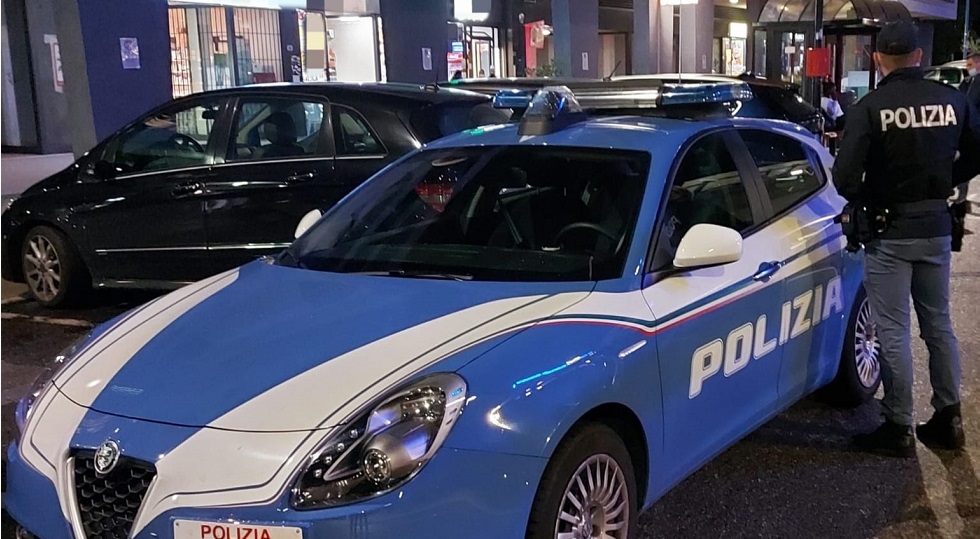 Brescia, sorpreso minore in sala scommesse: sanzioni per circa 8mila euro