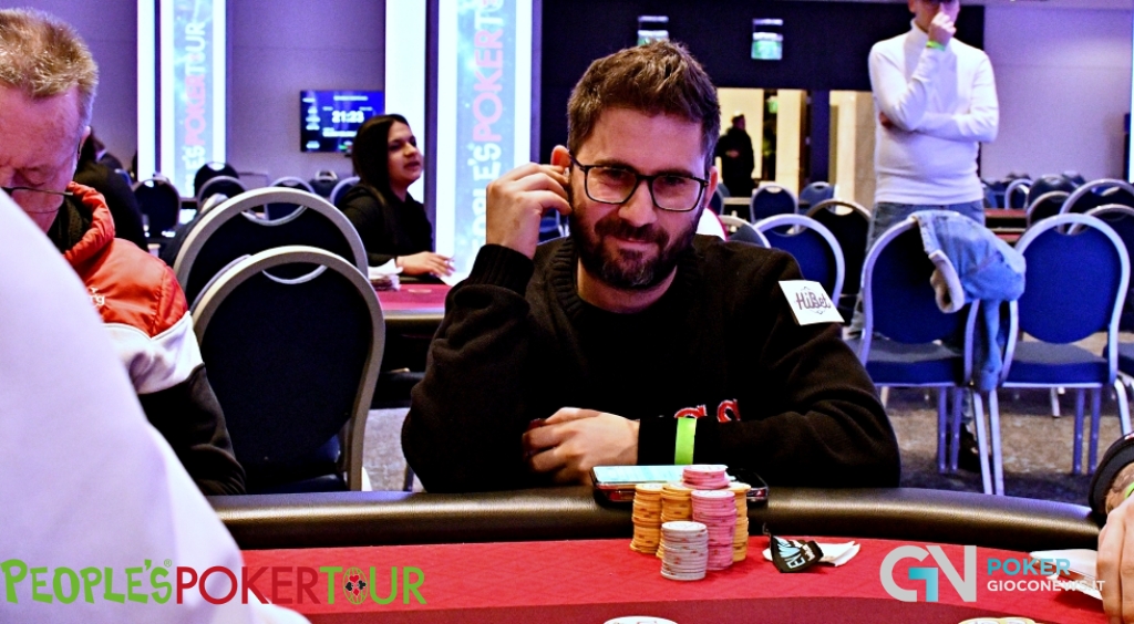 Censabella al comando dei 23 players left del People’s Poker Tour Malta, Suriano e Nastasi al final day
