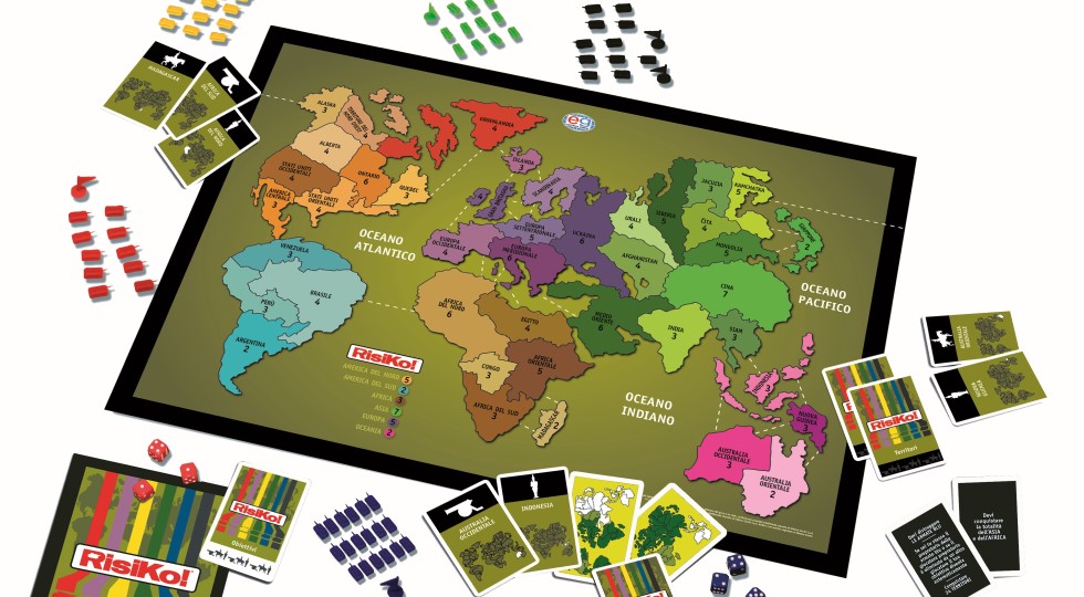 Risiko, Scarabeo e Rubik’s: campagna natalizia 2022 basata su blockchain e Nft