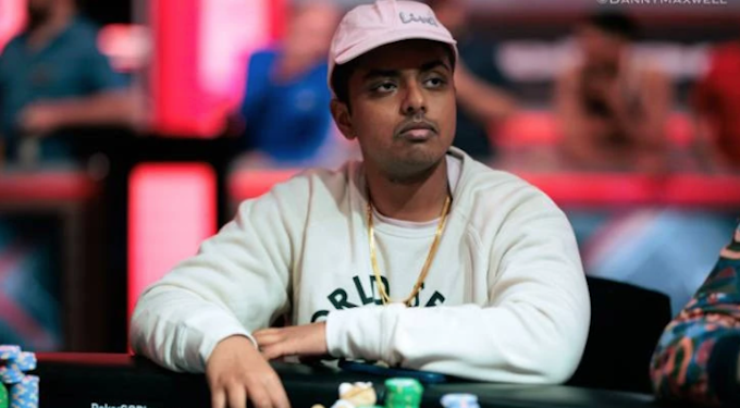 Wsopc Baltimora: Satyarthi si addormenta sul colore e Hawkins vince con scala
