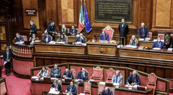 Manovra 2024, approvati gli articoli con riferimento al gioco