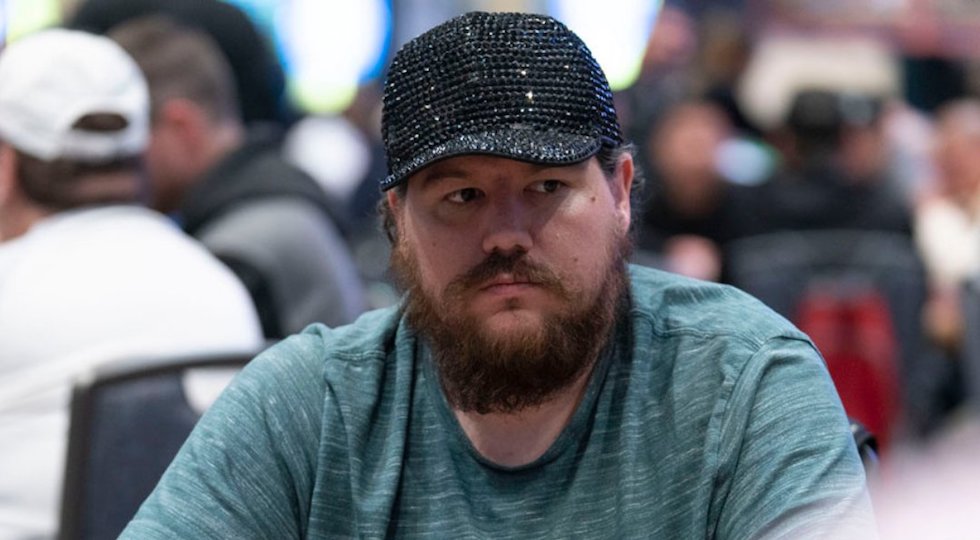 Deeb fa cashout e accetta 800mila $ da Perkins: ‘Ma non mi fermo, voglio arrivare al 17% di grasso’