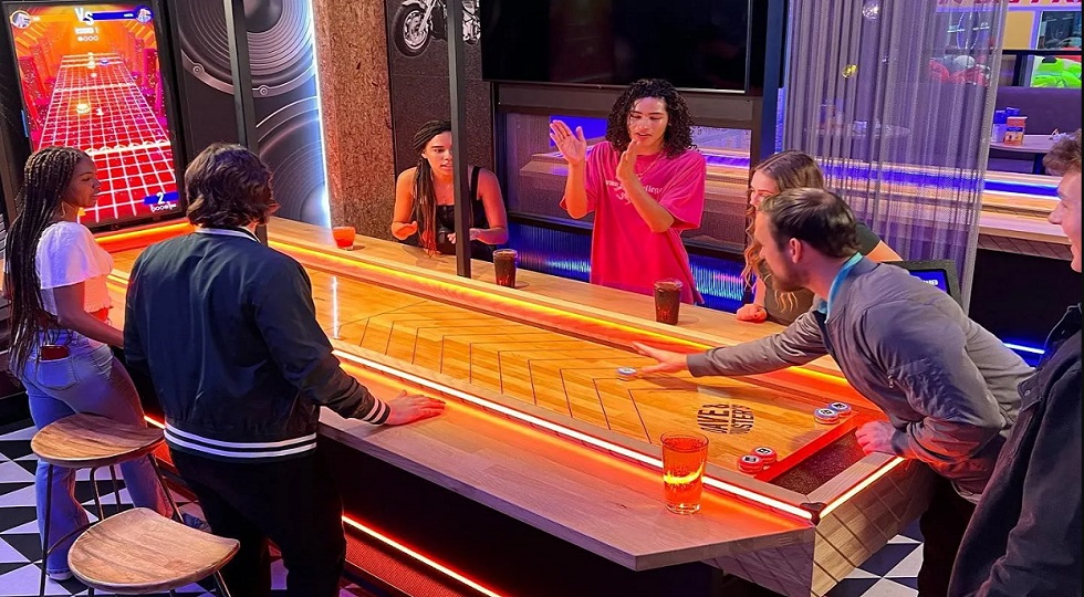 Shuffleboard: il gioco preferito dalla ristorazione